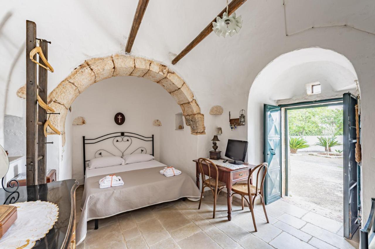 Trullo Saraceno By Rentbeat Villa Ostuni Eksteriør bilde