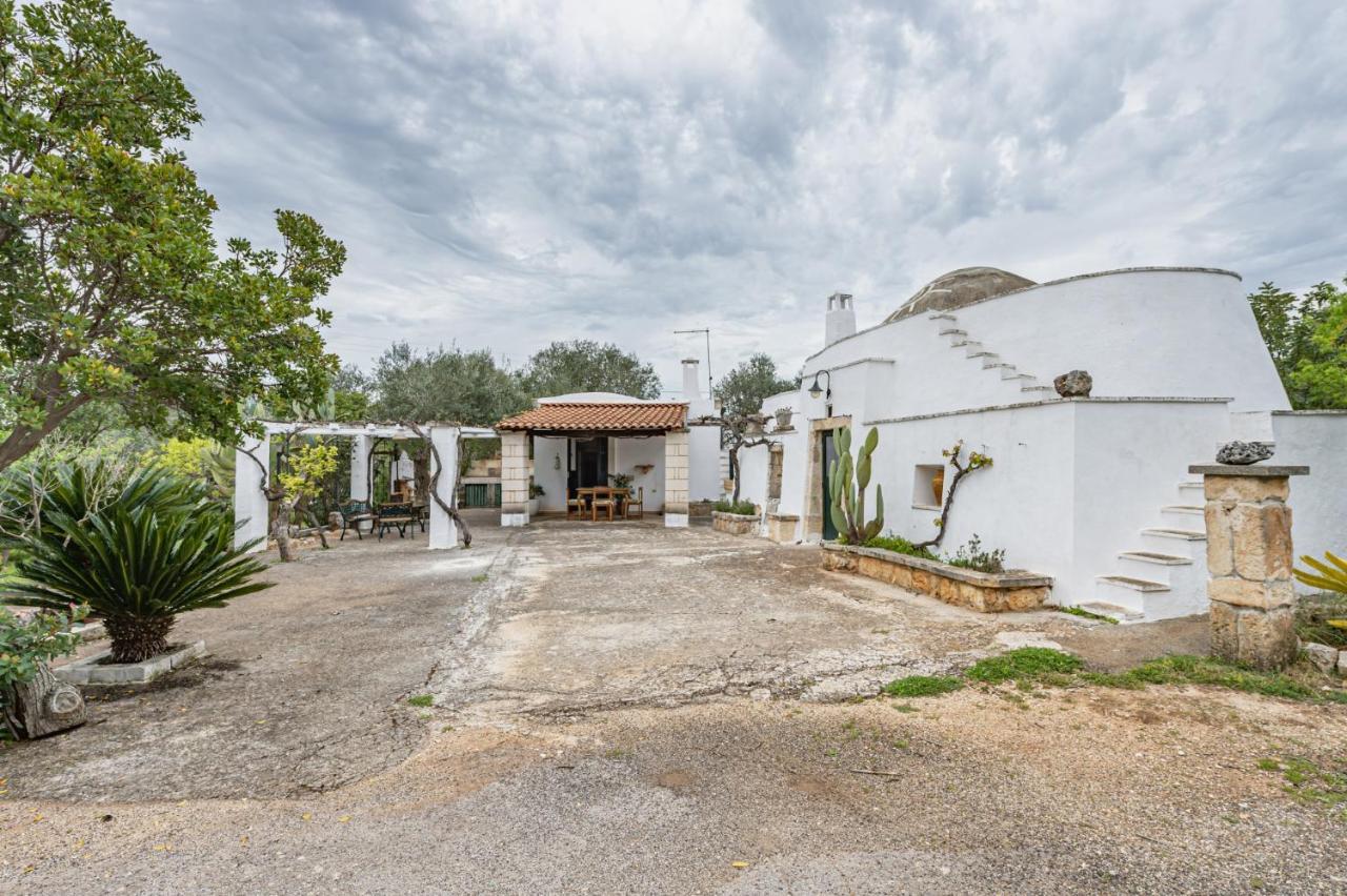 Trullo Saraceno By Rentbeat Villa Ostuni Eksteriør bilde